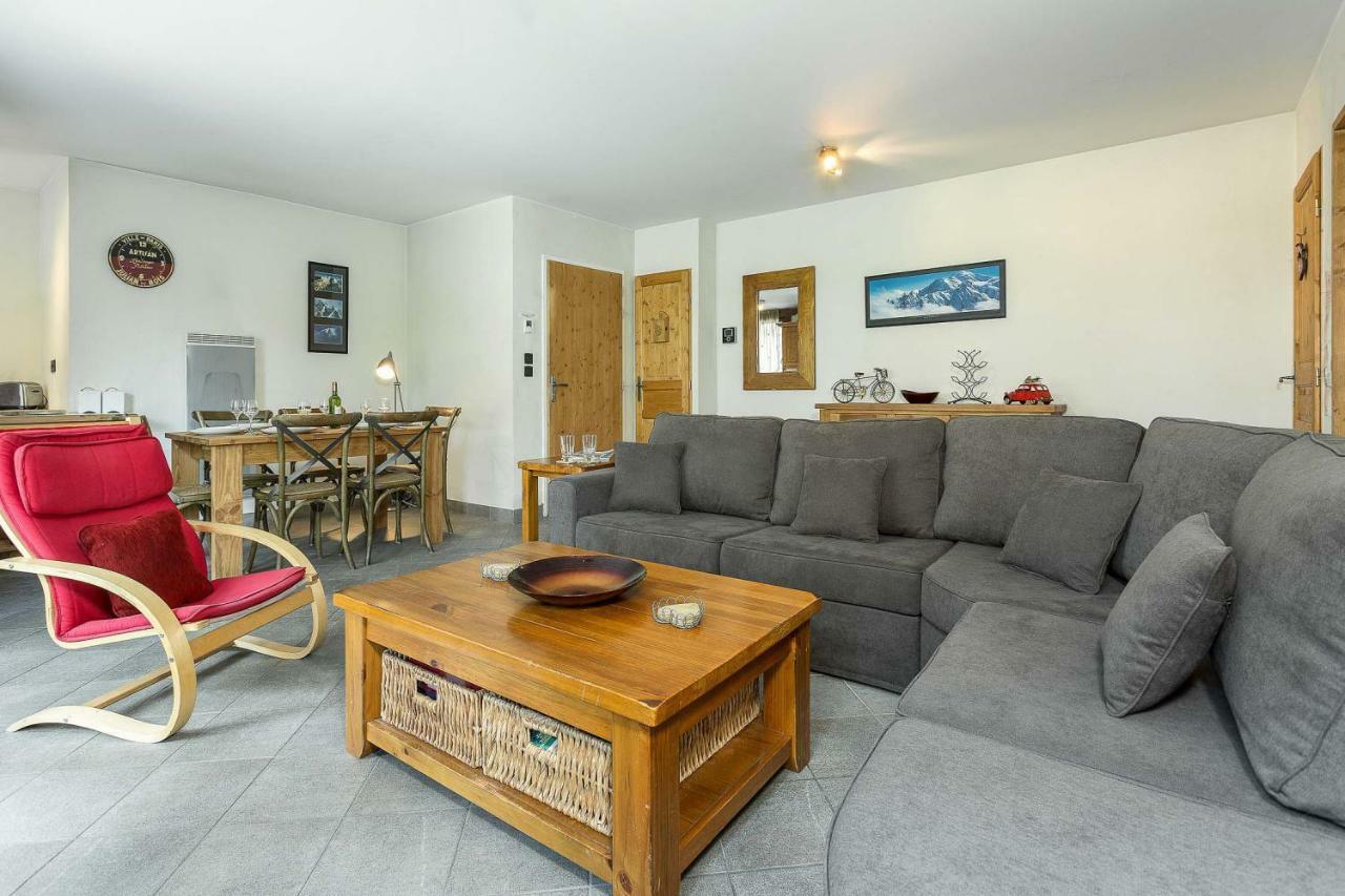 Apartment Staddon - Alpes Travel - Central Chamonix - Sleeps 4-6 Экстерьер фото