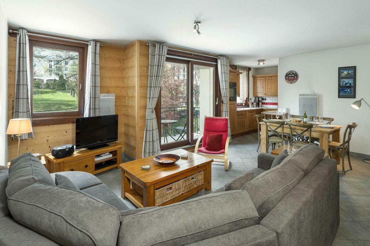 Apartment Staddon - Alpes Travel - Central Chamonix - Sleeps 4-6 Экстерьер фото